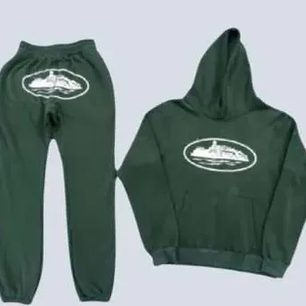 corteizhoodie44