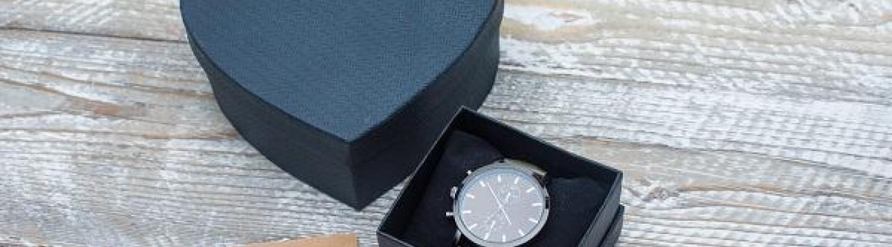 Timeless Love: Valentine&rsquo;s Day Watch Gifts at Lenkersdorfer Jewelers