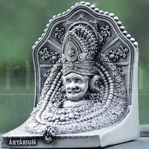 Car Dashboard  Accessories